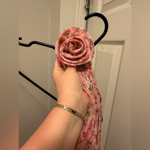 ASTR the label Brinley Floral Tiered Halter Dress - Picture 10 of 11